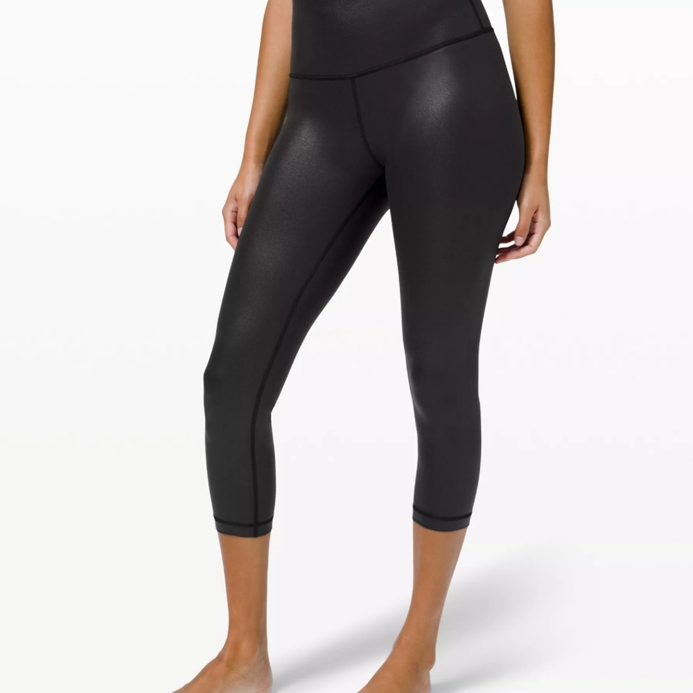 Lululemon Wunder Under Crop